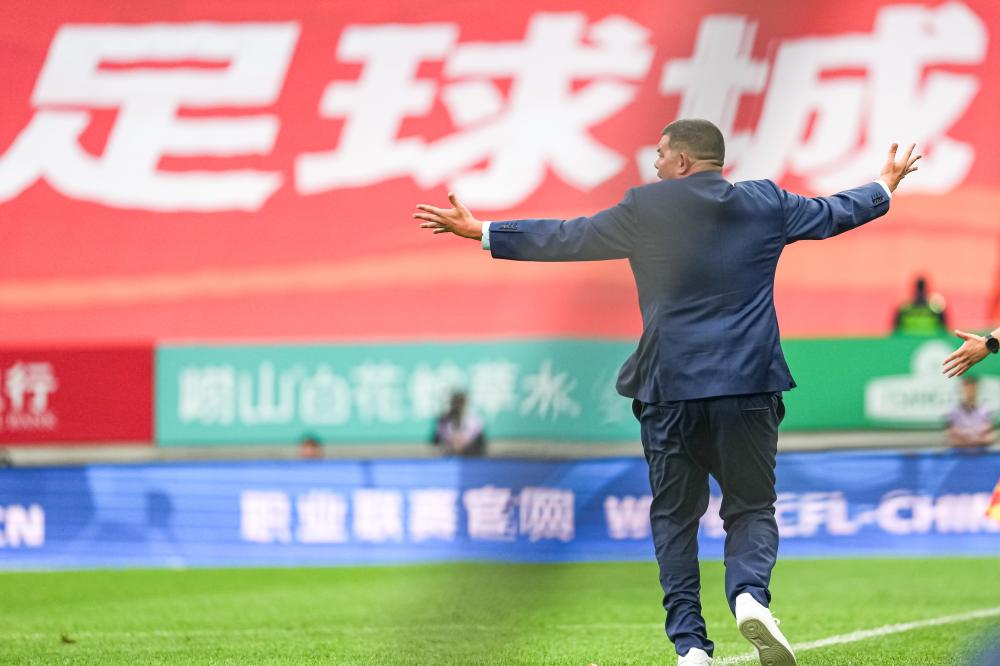 田径斯坦纳传奇之路与突破极限的精彩瞬间揭秘